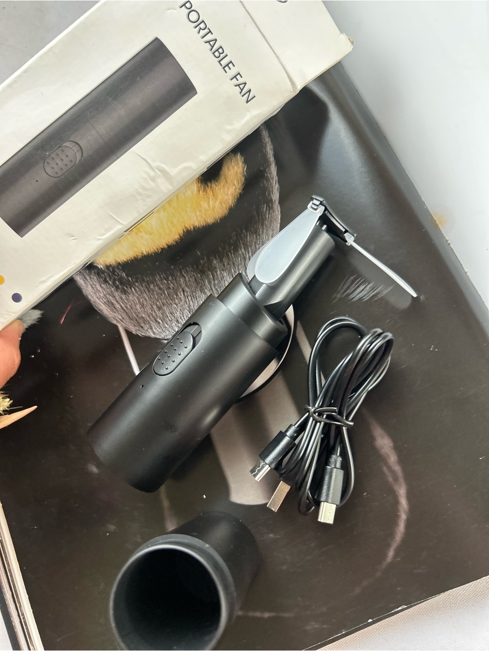 Compact Portable mini Handheld Fan in Matte Black - Picture 3 of 7